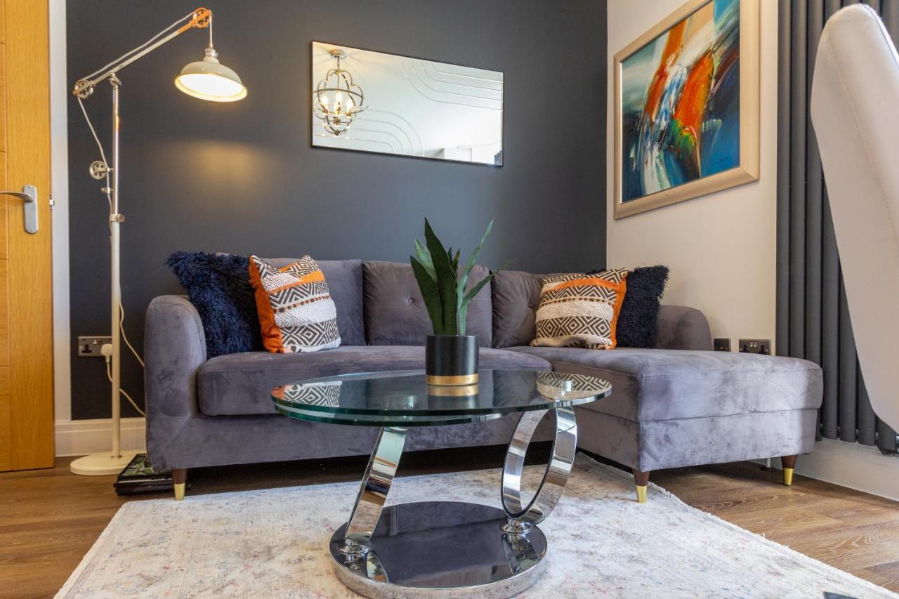 Bright Cheery 4 Bd Apartment By Brighton Station Екстер'єр фото