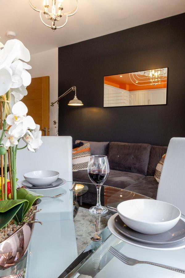 Bright Cheery 4 Bd Apartment By Brighton Station Екстер'єр фото